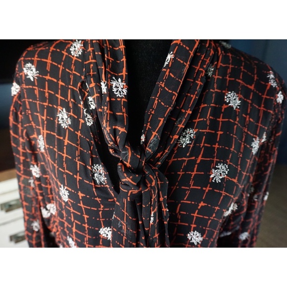 Anthropologie Elysia Embroidered Tie Blouse New S - Picture 11 of 12